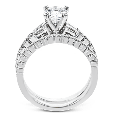 Round - cut Engagement Ring & Matching Wedding Band in 18k Gold with Diamonds - Simon G. Jewelry