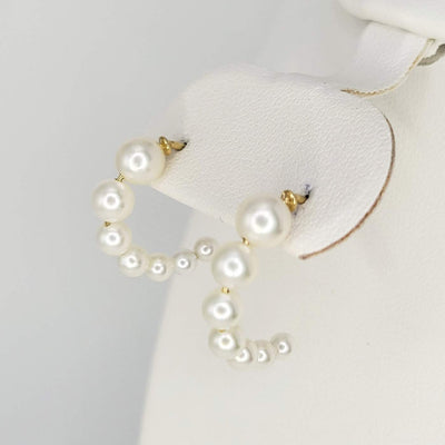 Pearl Earring