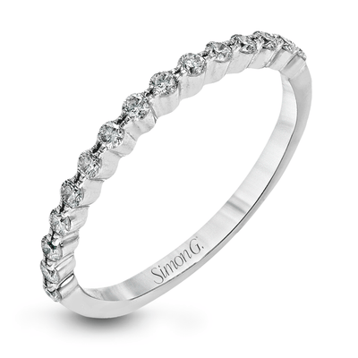 Oval - cut Engagement Ring & Matching Wedding Band in 18k Gold with Diamonds - Simon G. Jewelry