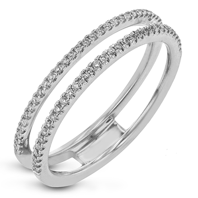 Round - cut Engagement Ring & Matching Wedding Band in 18k Gold with Diamonds - Simon G. Jewelry
