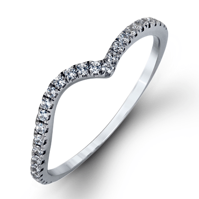 Round - cut Engagement Ring & Matching Wedding Band in 18k Gold with Diamonds - Simon G. Jewelry